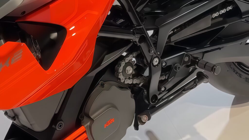 KTM E DUKE